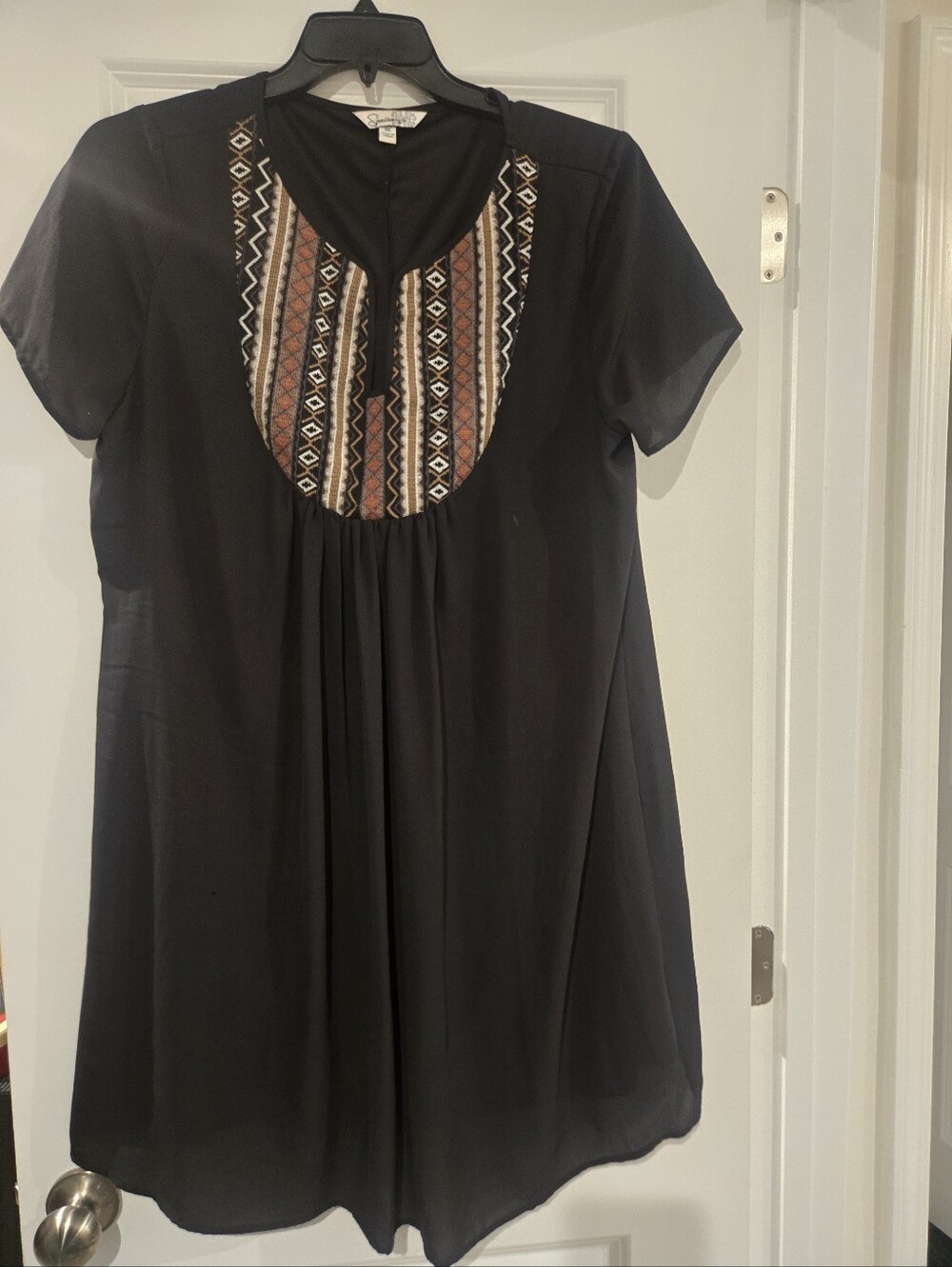 Black Short-Sleeve Tunic with Embroidered Yoke